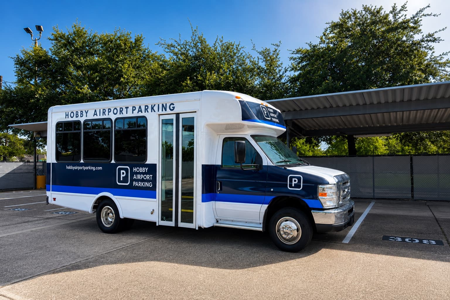 Hobby Airport Parking complimentary shuttle bus that runs to the HOU terminal every 5 minutes